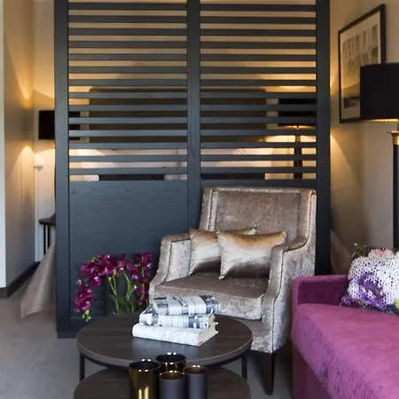 Saga Apartment