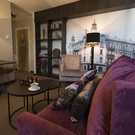 Apartment Saga