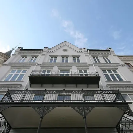 Saga Apartment